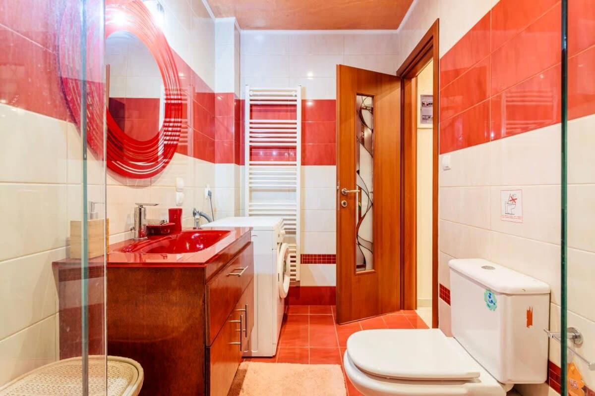 Athens Strawberry Hideaway - City Chic Retreat Exterior foto