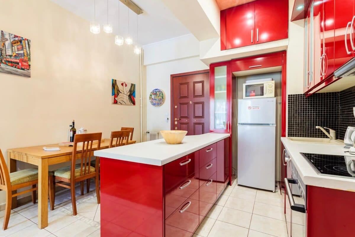 Athens Strawberry Hideaway - City Chic Retreat Exterior foto